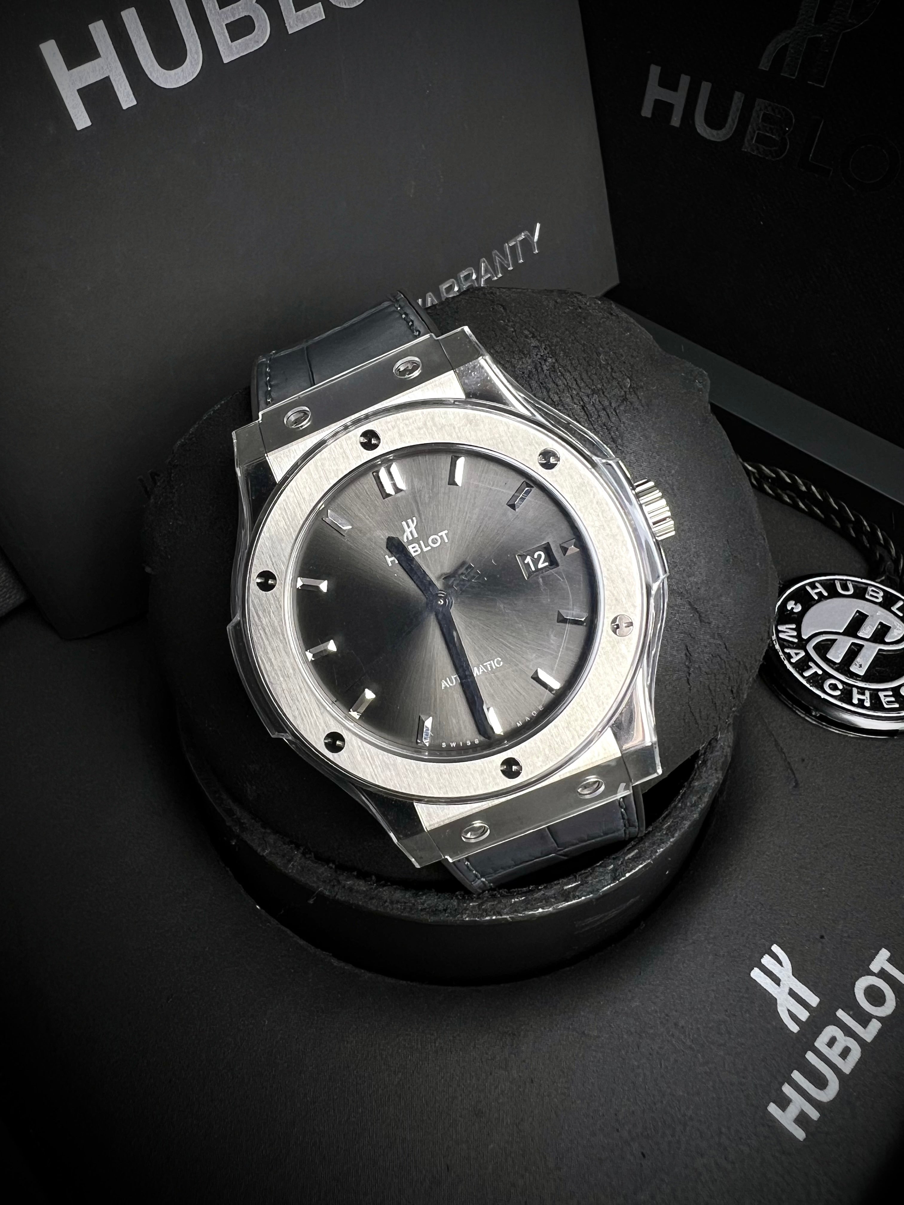 HUBLOT Classic Fusion Racing 42mm Automatic Date Titanium Grey Dial 542.NX.7071.LR Men Watch