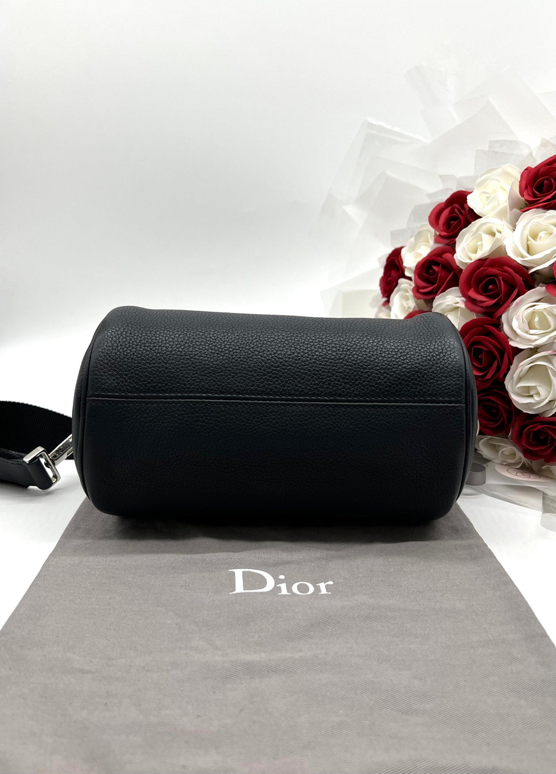 Dior Roller leather bag Never worn Blue, Leather - Reeluxs 