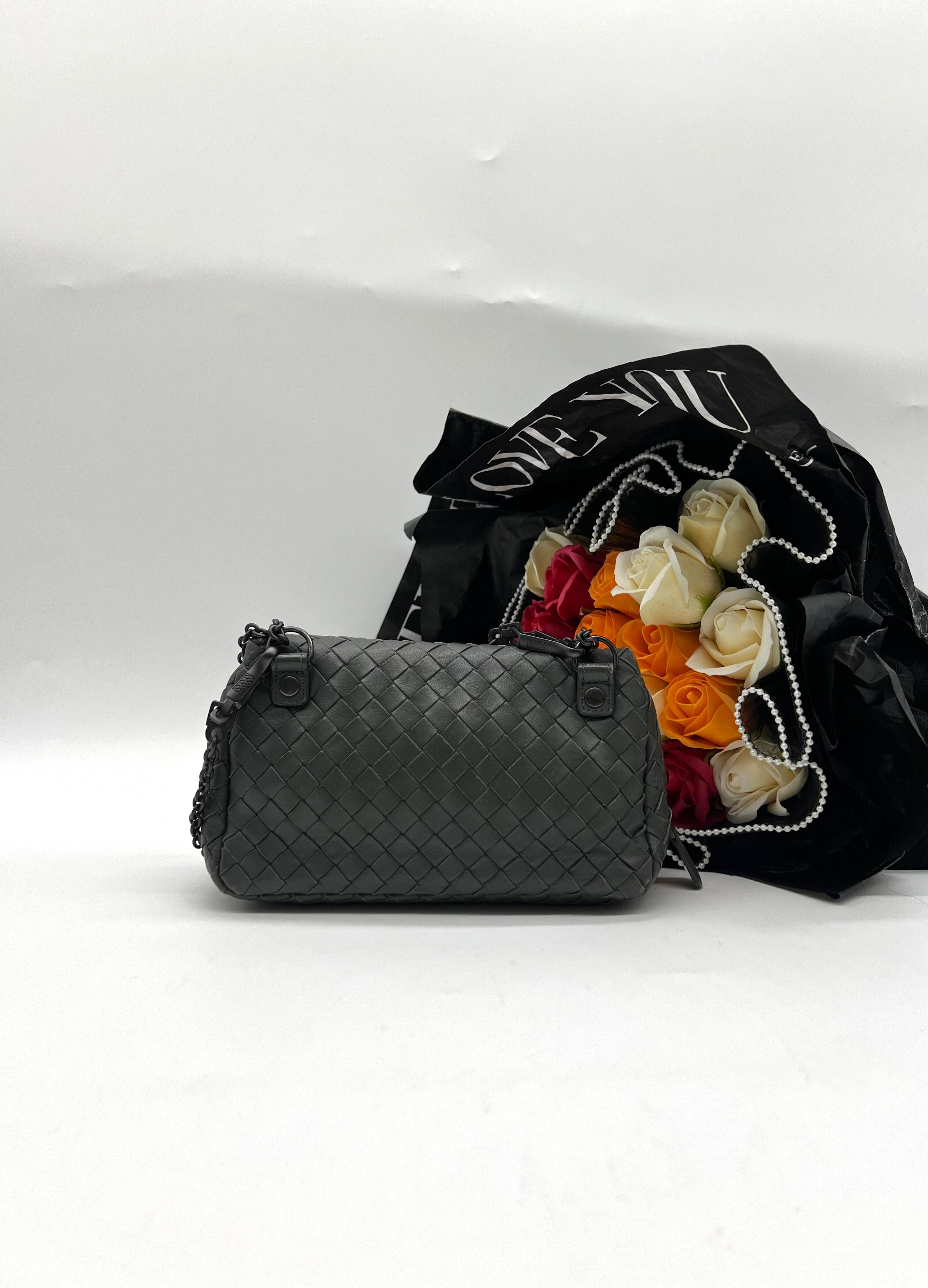 BOTTEGA VENETA MINI SHOULDER BAG - Reeluxs 