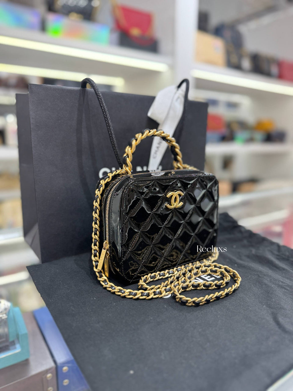 CHANEL Small Patent Vanity Case