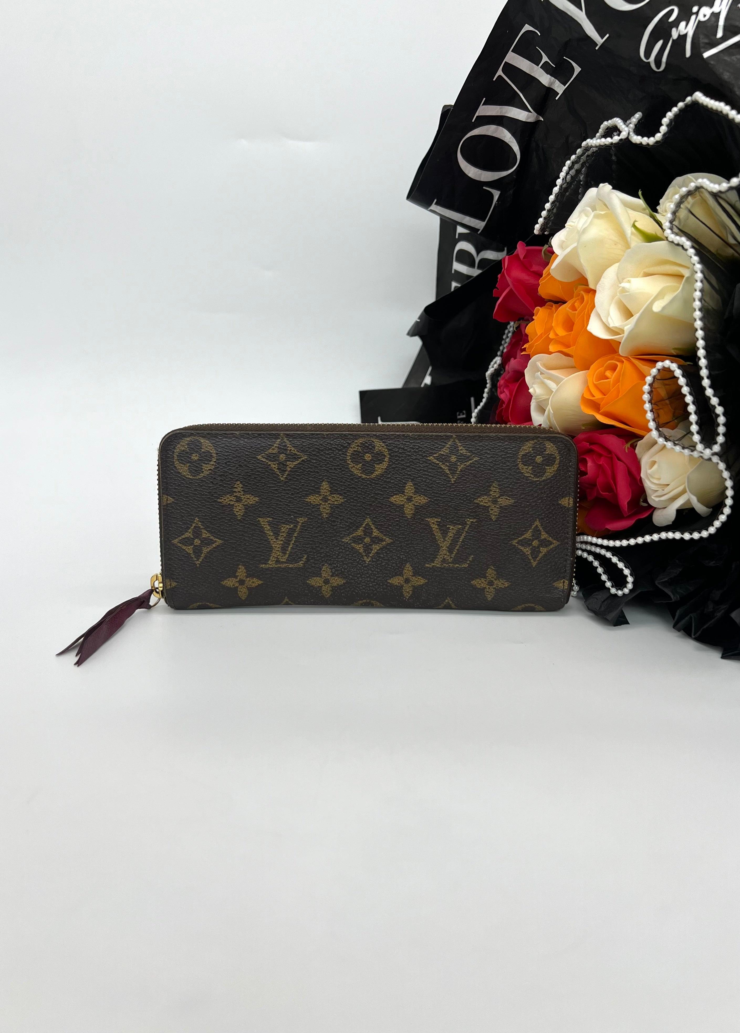 LOUIS VUITTON Monogram
Canvas Clemence Long Wallet - Reeluxs 