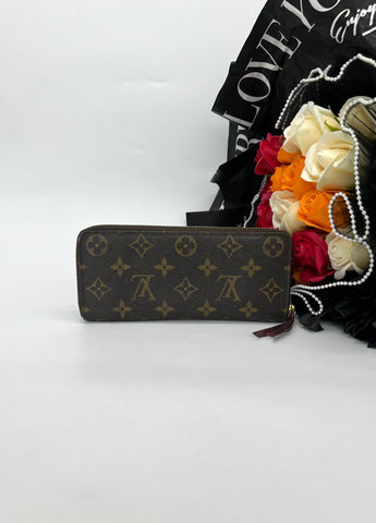 LOUIS VUITTON Monogram
Canvas Clemence Long Wallet - Reeluxs 