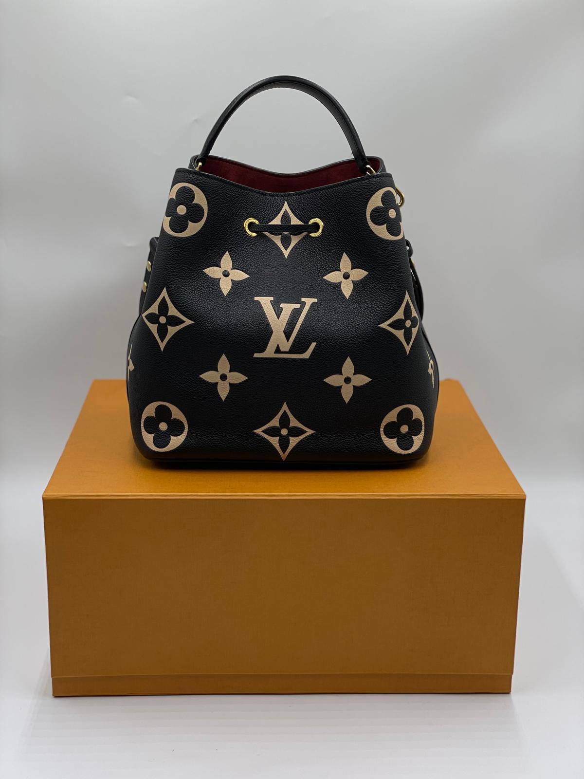 LOUIS VUITT 2023 NFC Black NeoNoe MM include extra shoulder strap For Lady Shoulder Bag - Full Set - Reeluxs 