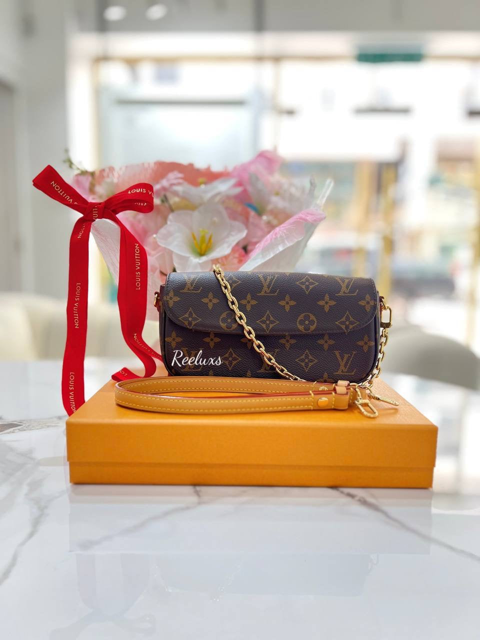 2023 FULL SET LOUIS VUITTON LV Lvy Monogram  Wallet On Chain ( WOC )