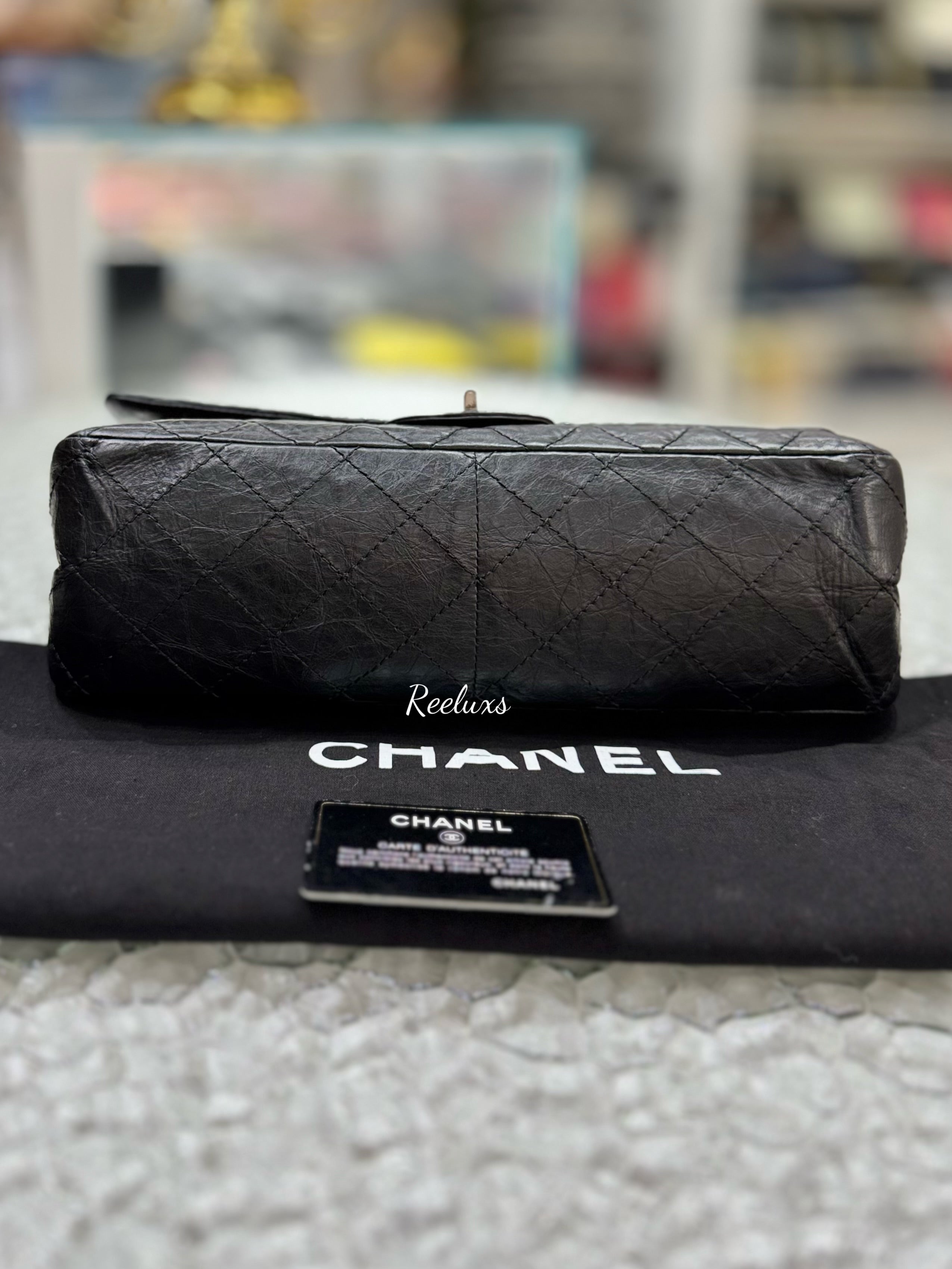 CHANEL Quilted Aged Leather Reissue 2.55 Classic Flap Bag  GHW