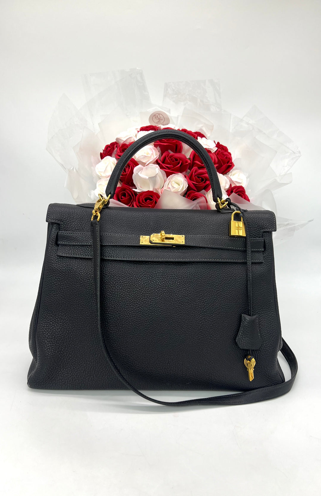 Hermes Kelly 35cm handbag in black togo leather