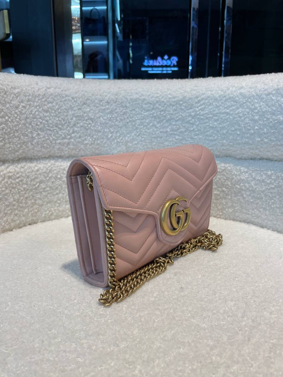 GUCCI GG Pattern Marmont Matelasse Leather Wallet on Chain