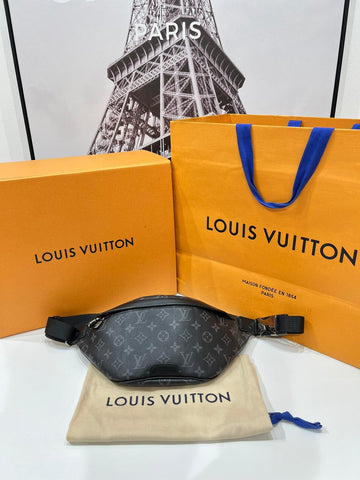 LOUIS VUITTON Discovery bumbag - Reeluxs 