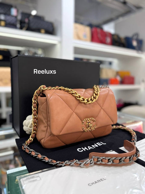 CHANEL 19 Flap Bag Caramel Shiny Lambskin Brown Fullset
