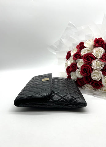 CHANEL Calfskin Black For Women's Clutch - Reeluxs 