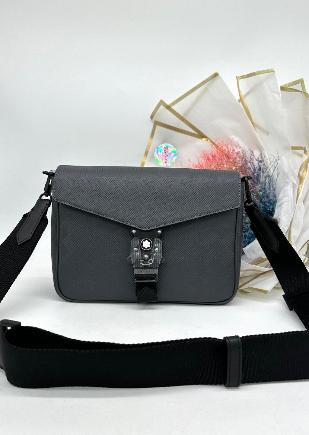 MONTBLANC Extreme 3.0 Cross-Grain Leather Pouch - Reeluxs 