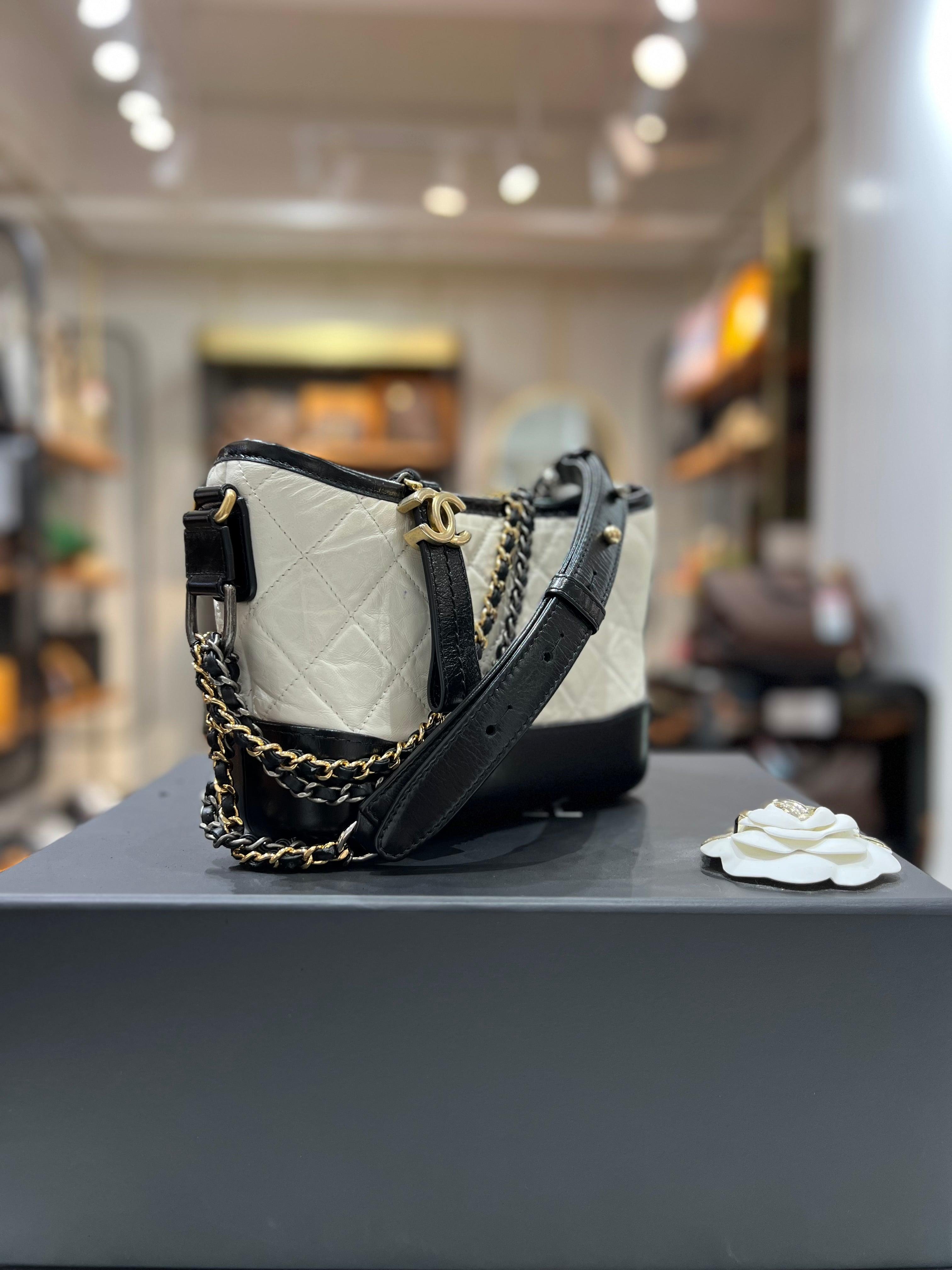 Full Set As New Microchip CHANEL Small Gabrielle Hobo Quilted Calfskin Black White Bag For Women's Sling Bag - Reeluxs 