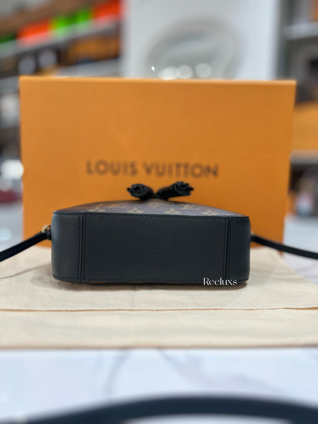 LOUIS VUITTON LV Monogram Saintonge Crossbody Bag