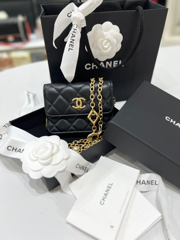 Full Set Microchip CHANEL Black Lambskin , Enamel & Gold - Tone Metal Women’s Card Holder with Chain - Reeluxs 