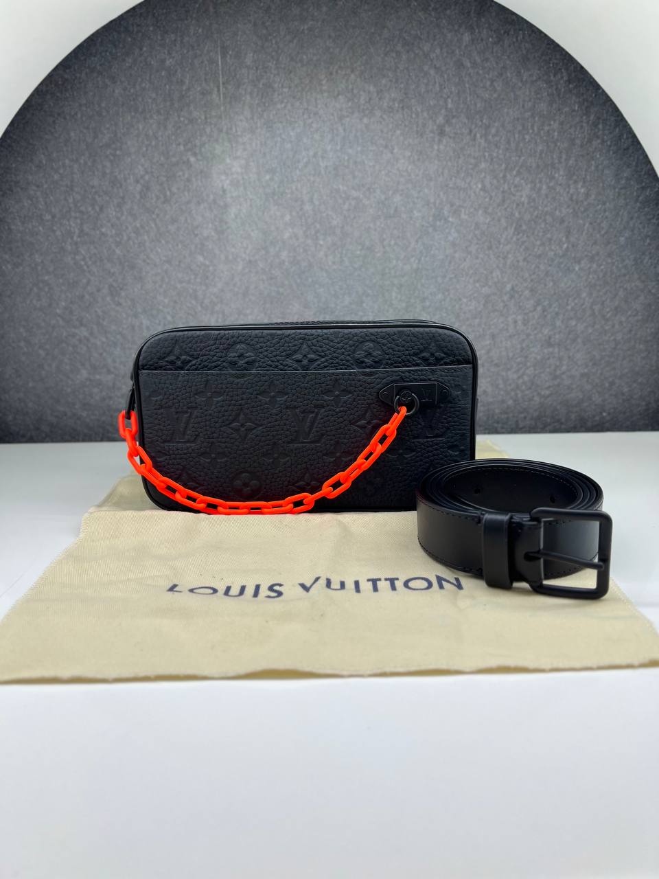 LOUIS VUITTON LV Black Taurillon Monogram Leather Solar Ray Soft Pochette Volga Belt Bag Year (2022)