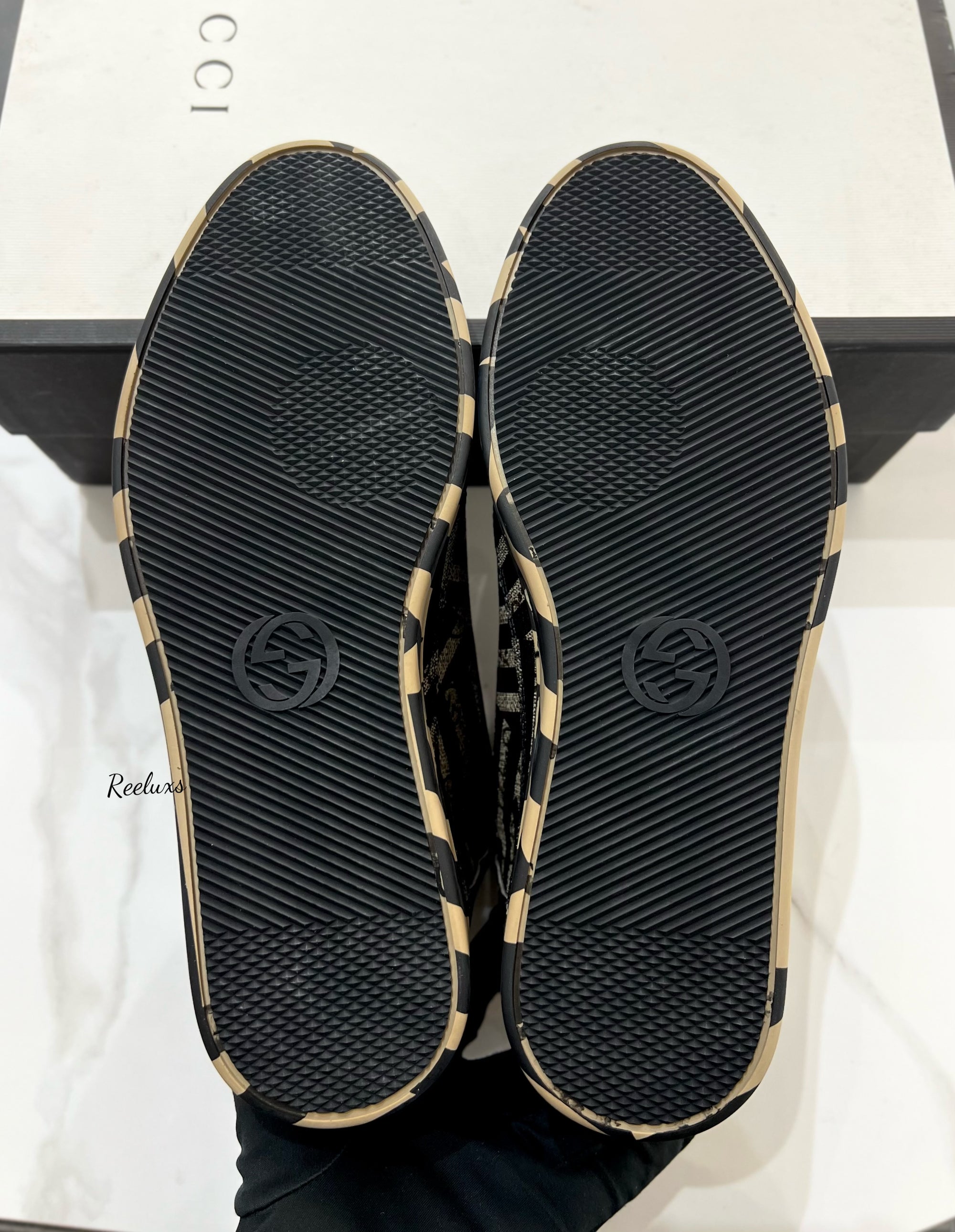 FULLSET GUCCI Lace Up Sneaker In Men's Casual Shoes Size 7 1/2