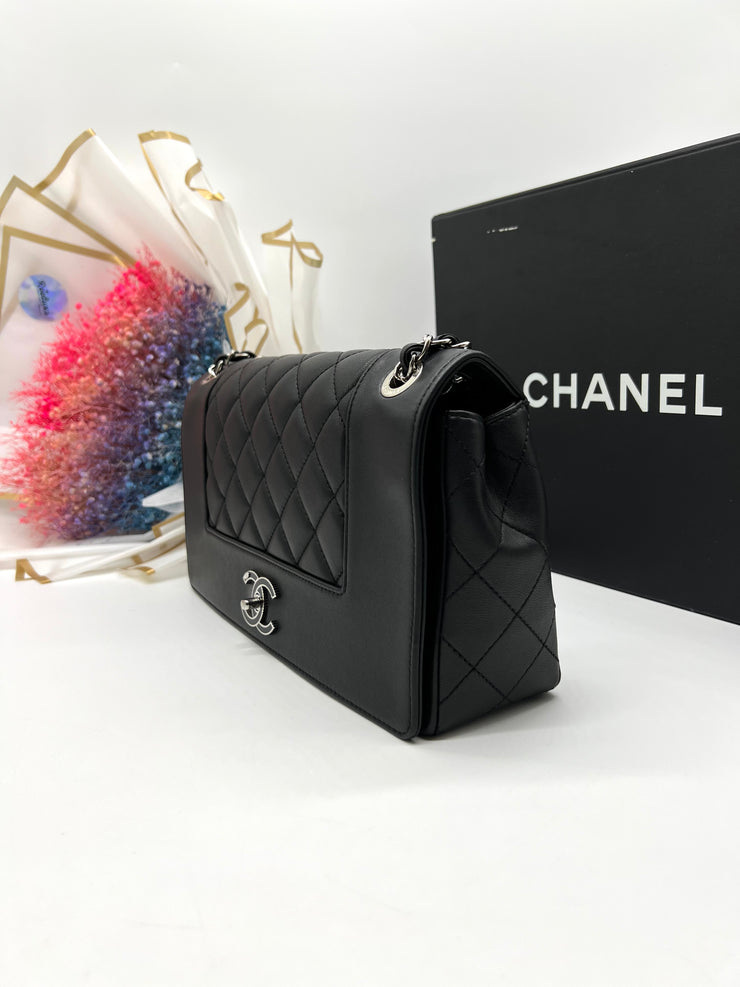 Chanel Mademoiselle Vintage Flap Bag Quilted Sheepskin – Reeluxs Luxury