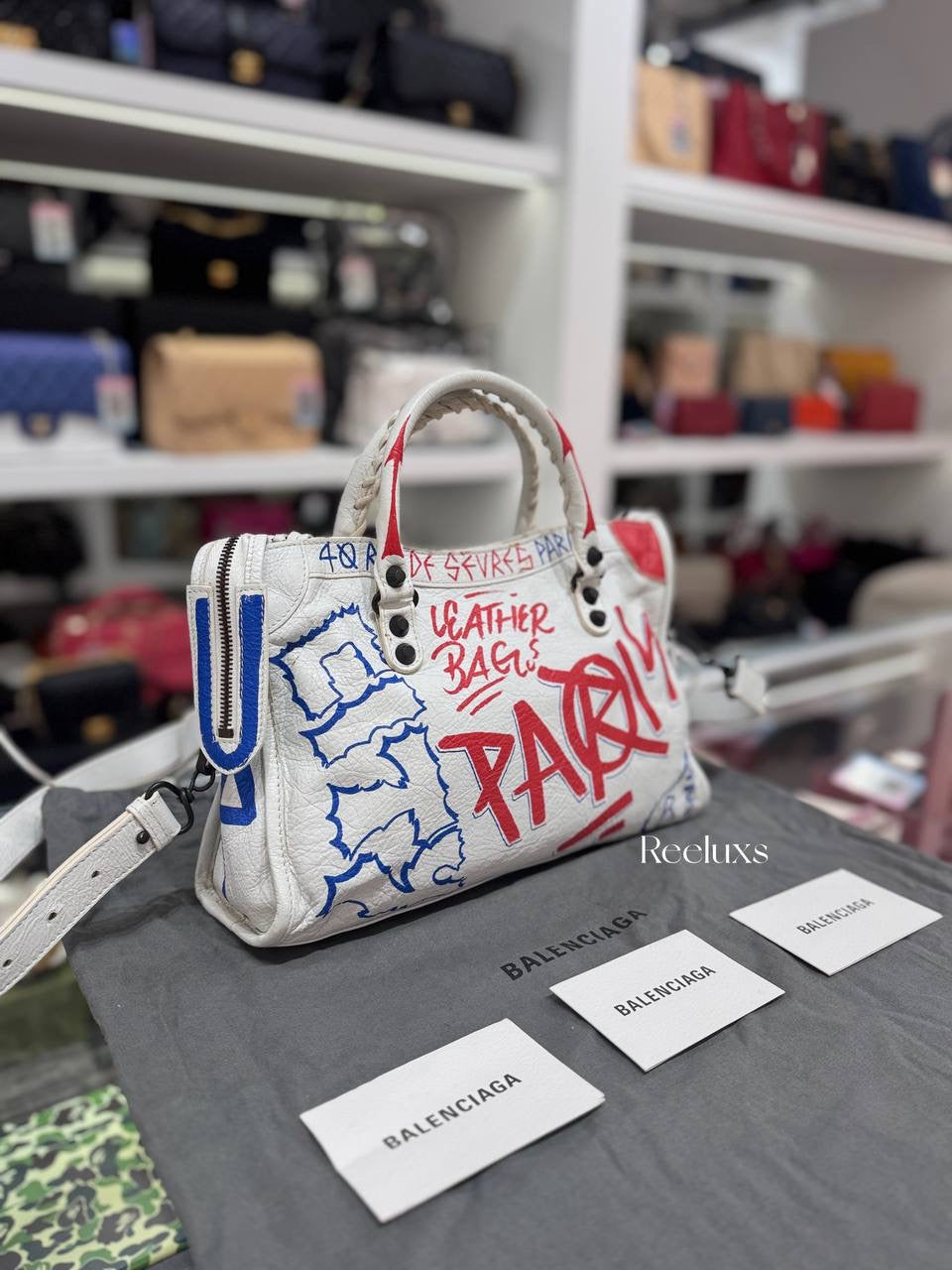 BALENCIAGA White Leather Graffiti City Handbag