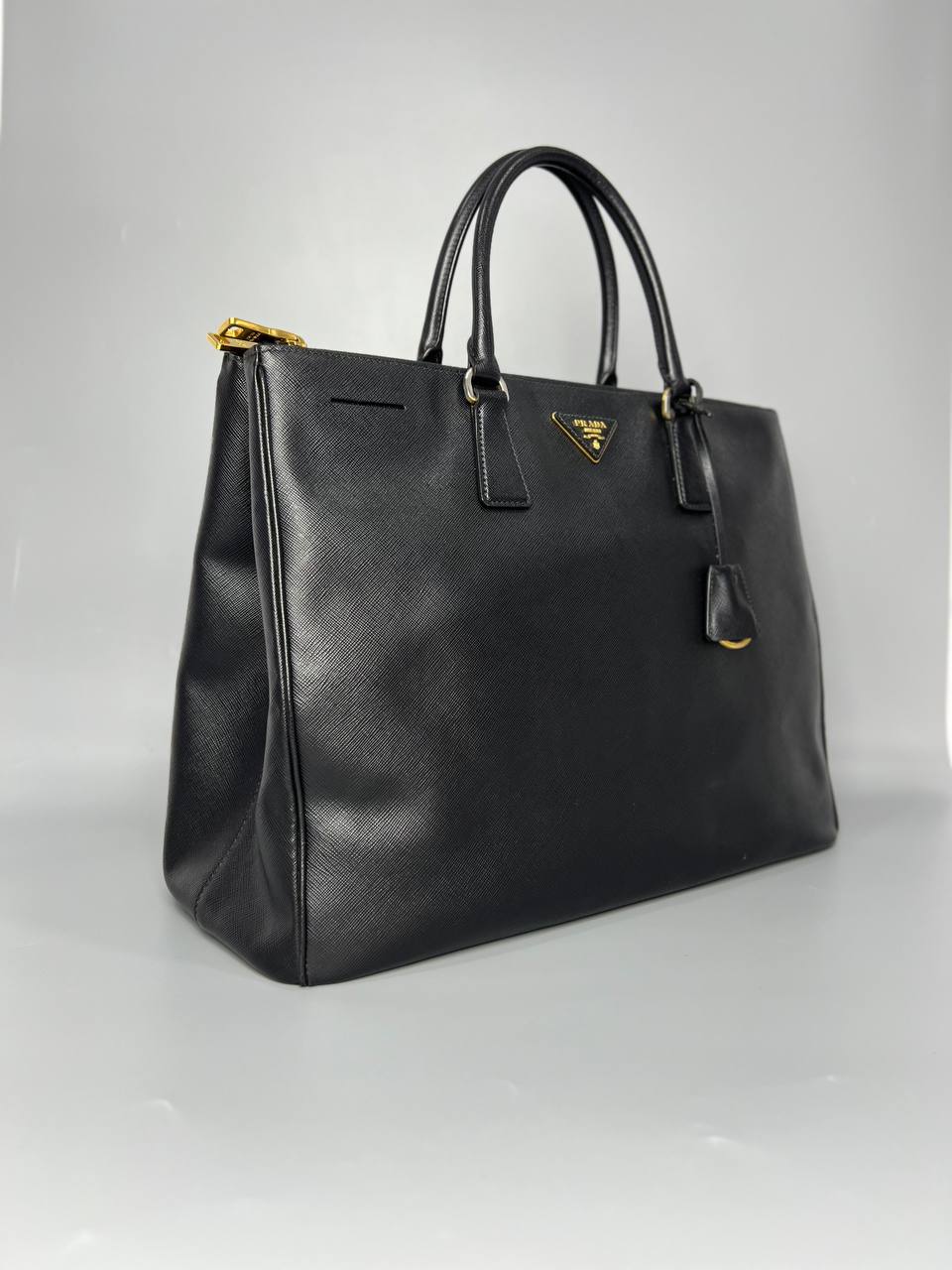 PRADA Saffiano Double-Zip Executive Black Tote Bag - Reeluxs 