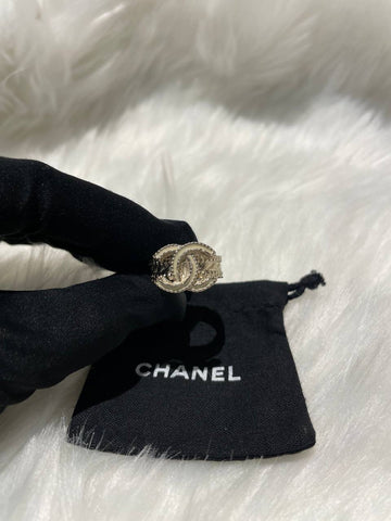 CHANEL  Ring CC Logo