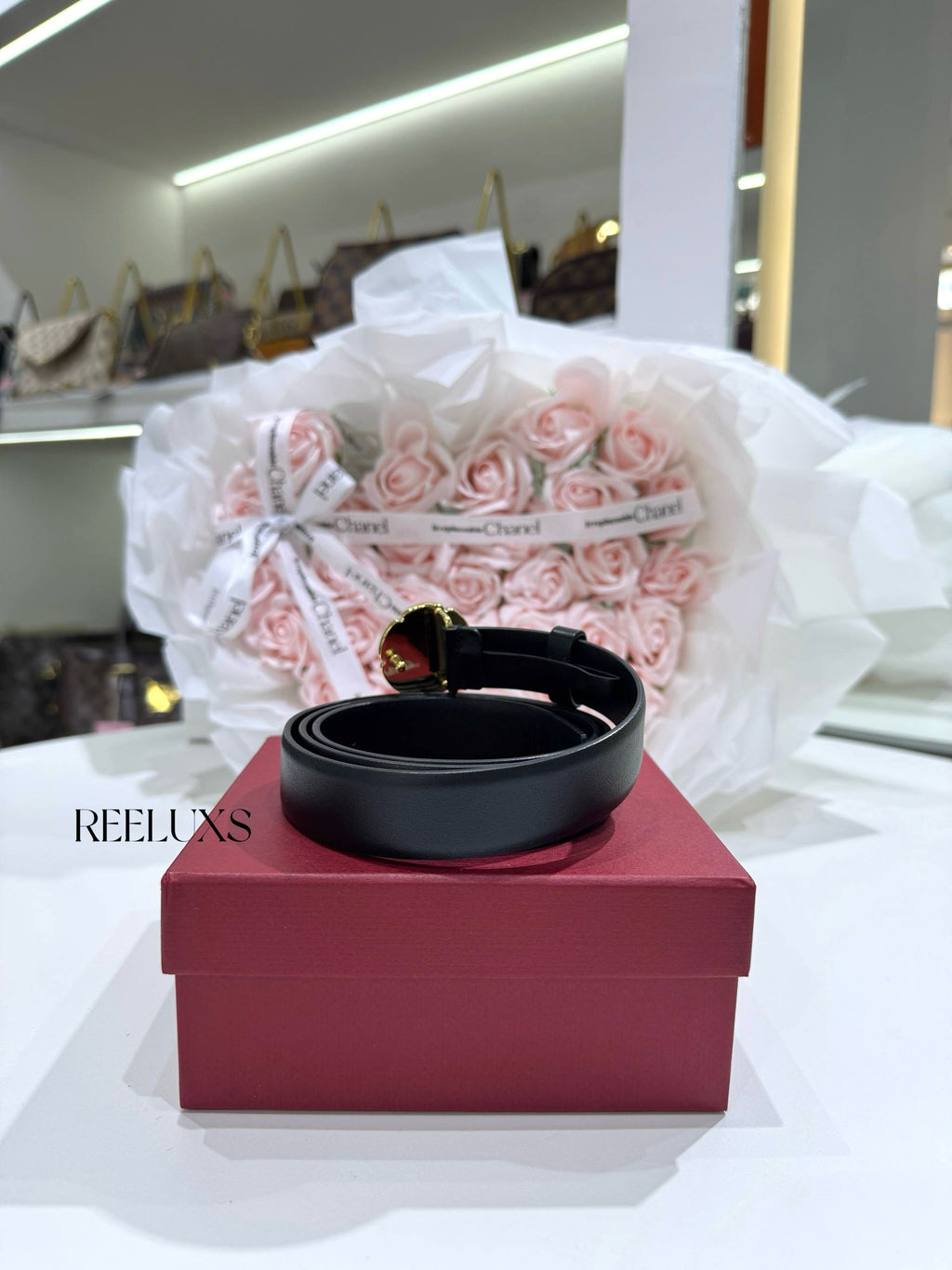 FERRAGAMO Vara Flower Buckle Belt