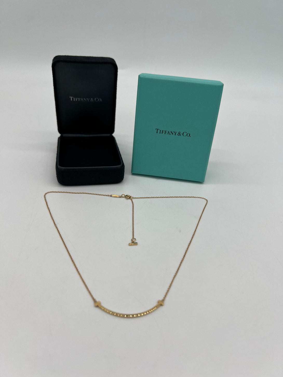 TIFFANY 18K Rose Gold Small T Smile Pendant Necklace - Reeluxs 