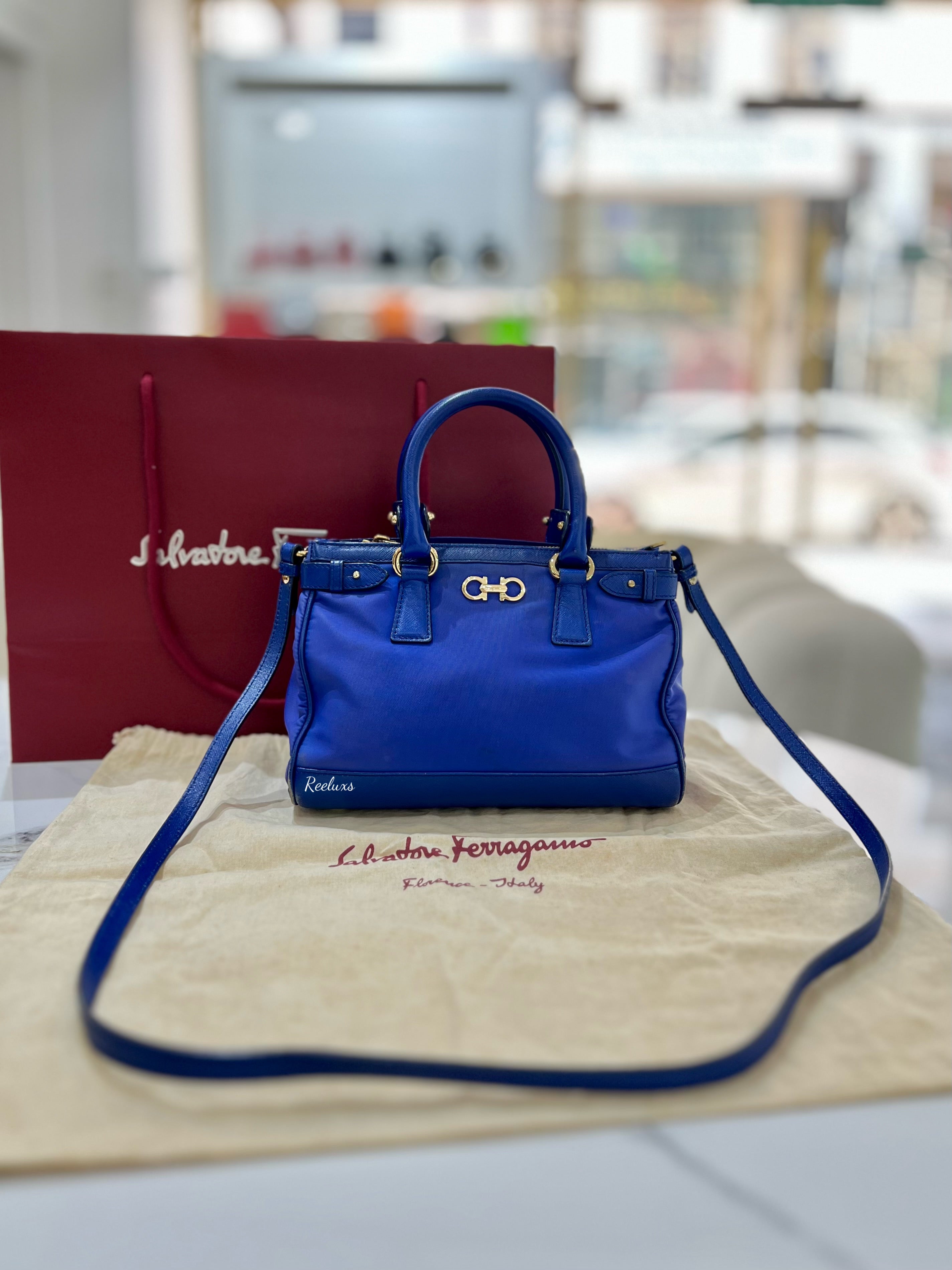 SALVATORE FERRAGAMO GANCINI BLUE Hand Bag
