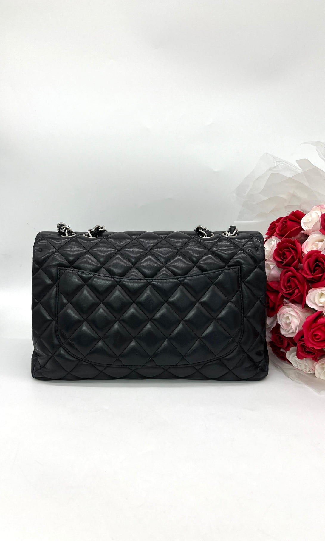 CHANEL Black Lambskin Maxi Single Flap For Women Shoulder Bag - Reeluxs 