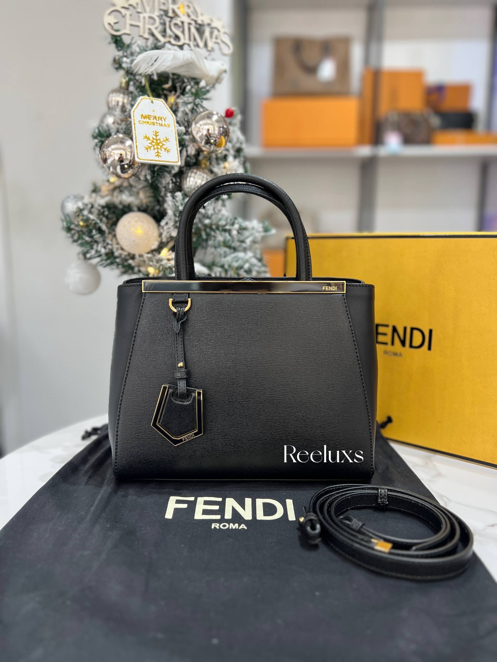 FENDI バック FENDI Black 2Jours Bag – Reeluxs