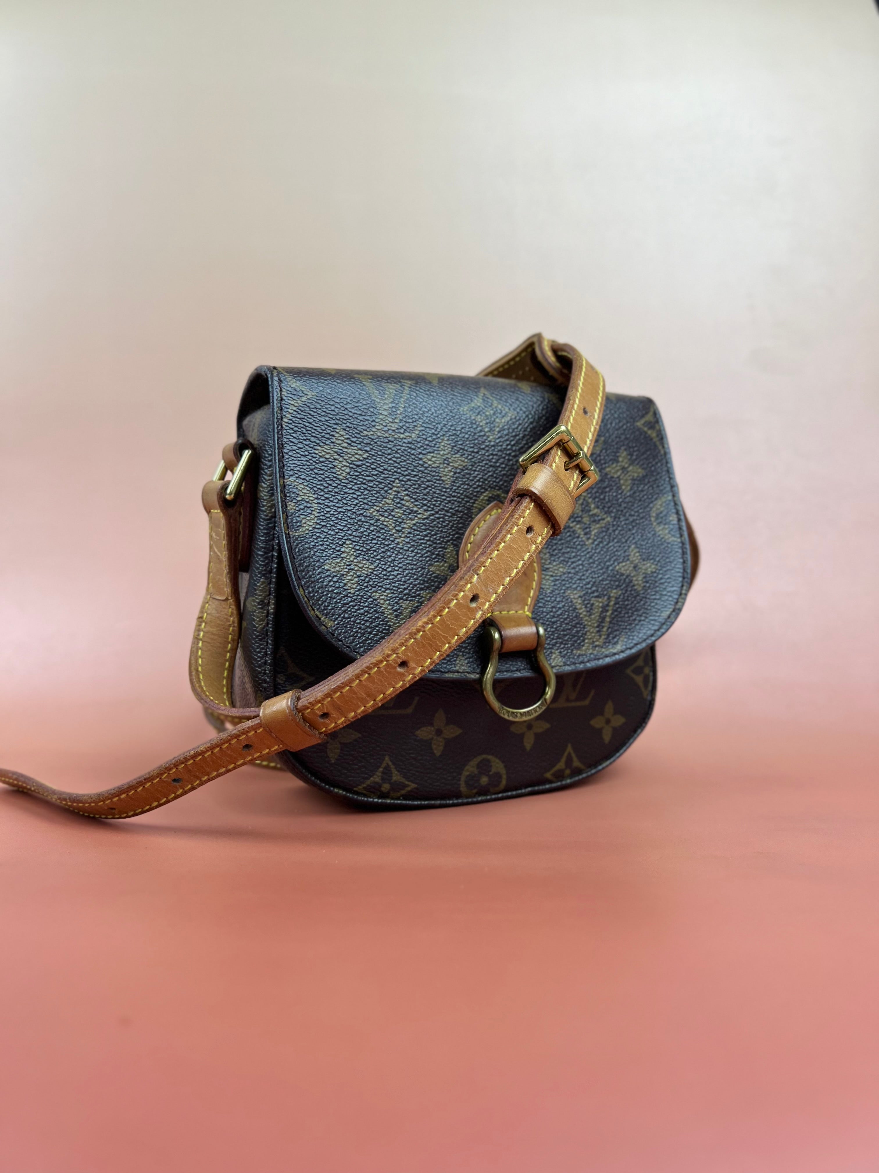 LOUIS VUITTON Monogram Canvas Saint Cloud For Women Messenger Bag - Reeluxs 