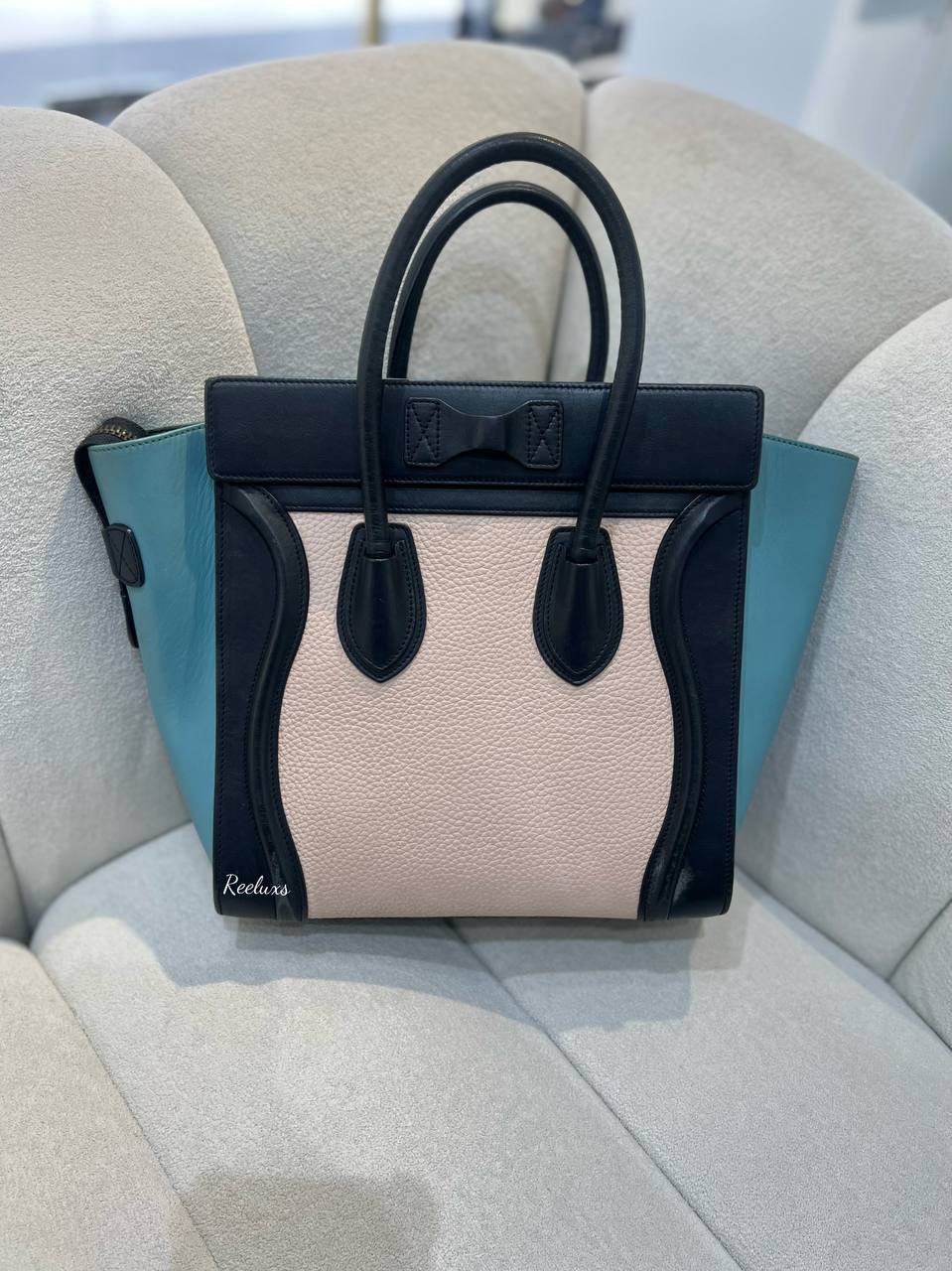 CELINE Drummed Micro Tri-Color Hand Bag For Women