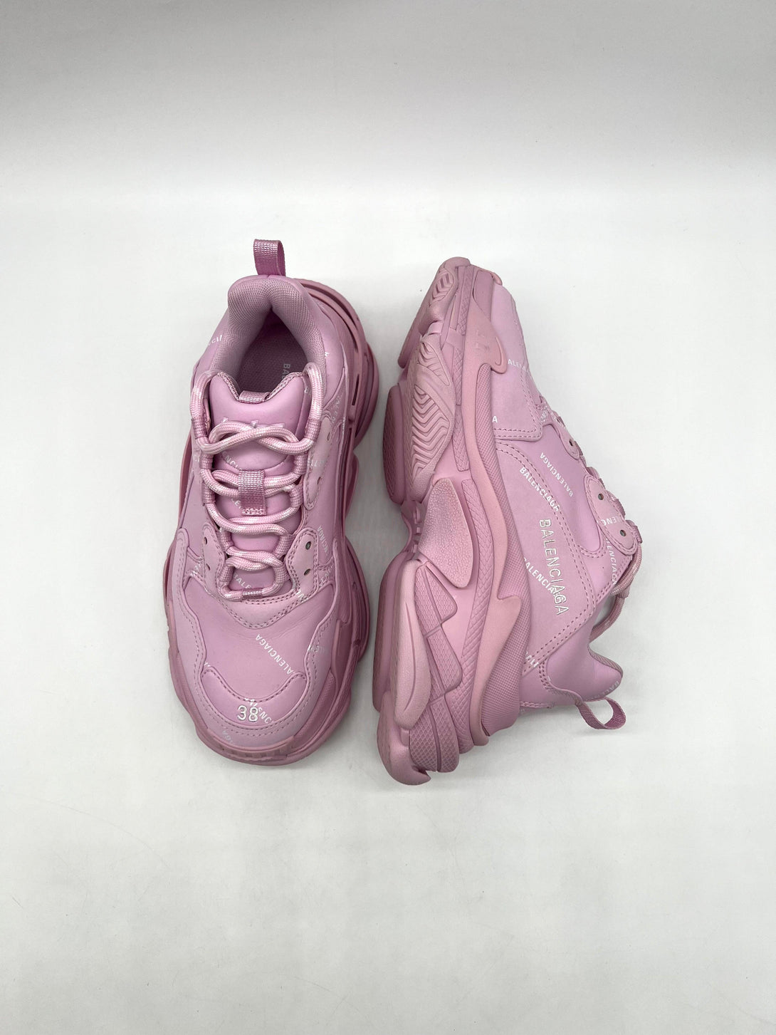 BALENCIAGA TRIPLE S PINK AND WHITE - Reeluxs 