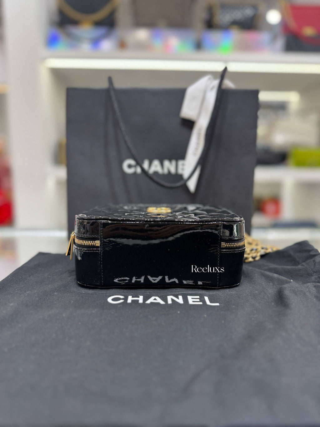 CHANEL Small Patent Vanity Case