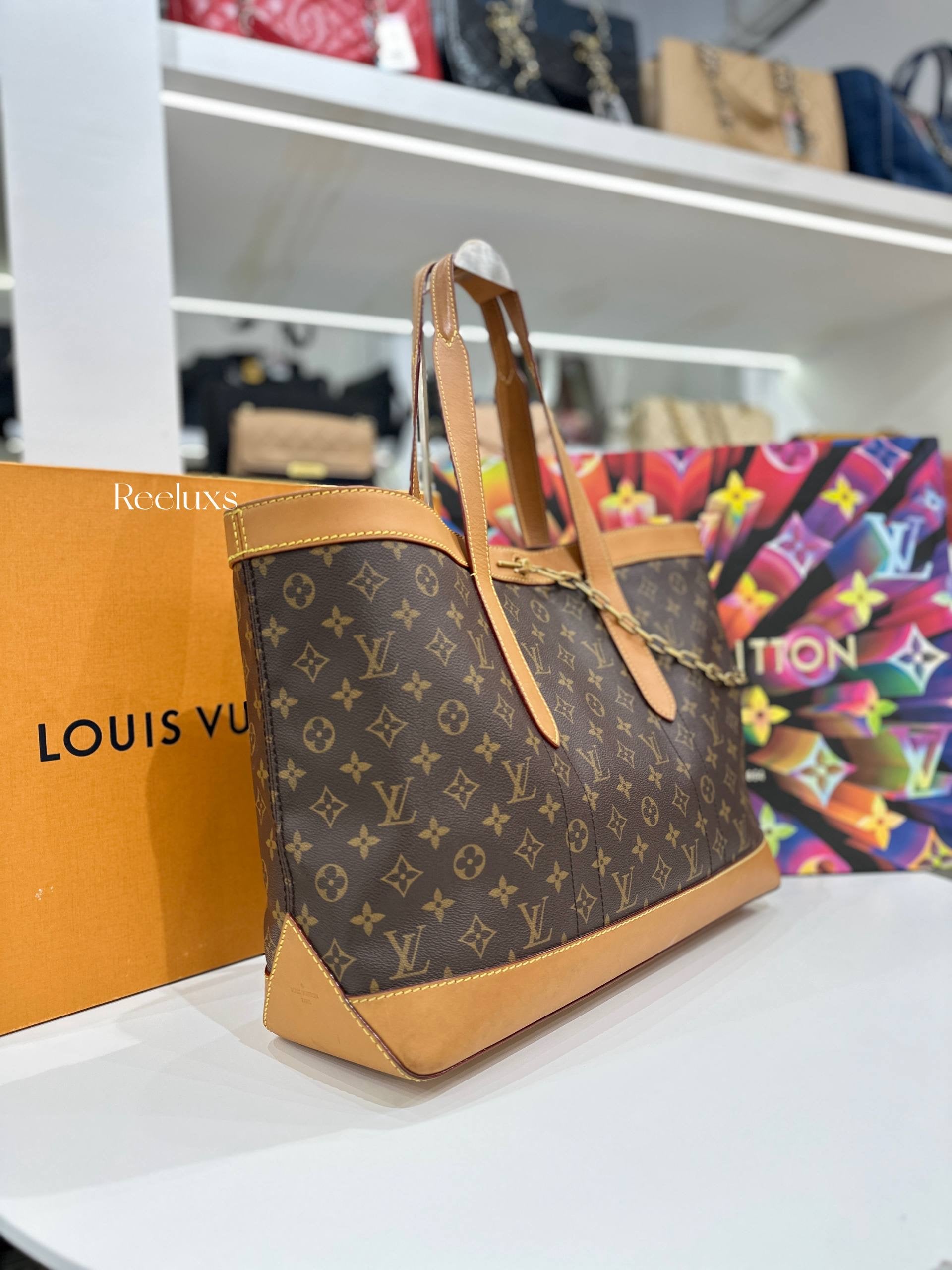 LOUIS VUITTON LV Cabas Voyage