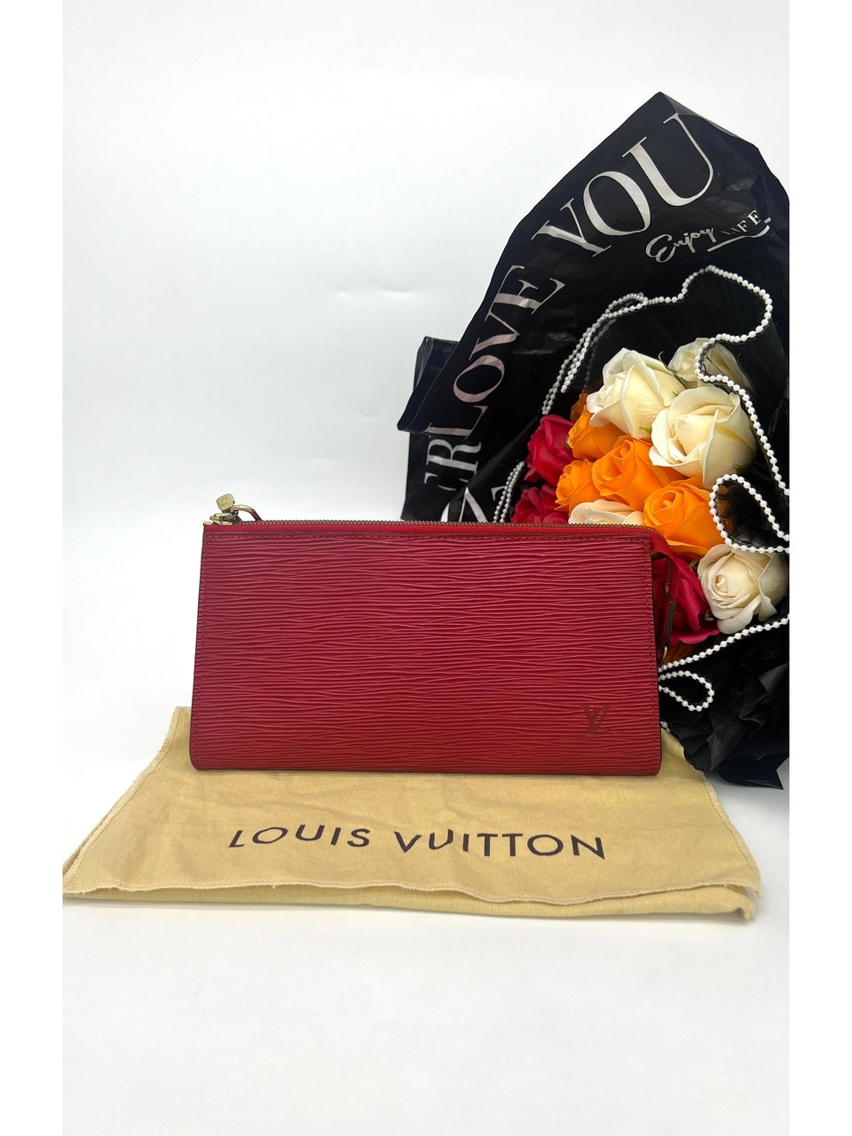 LOUIS VUITTON Red Epi Leather Accessoires Pochette - Reeluxs 