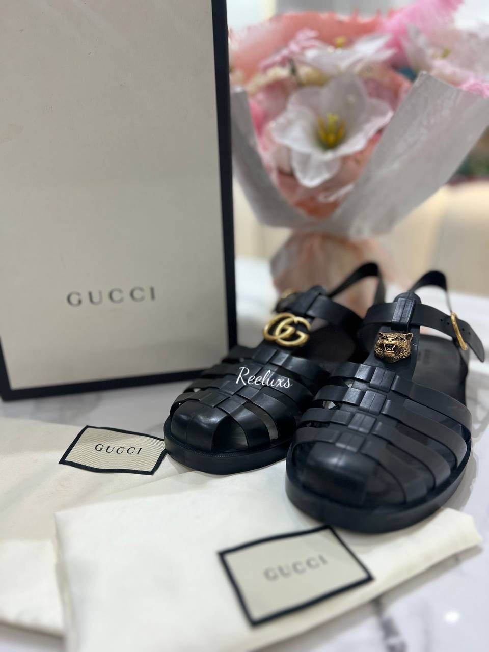 GUCCI Rubber Man Buckle Strap Sandals