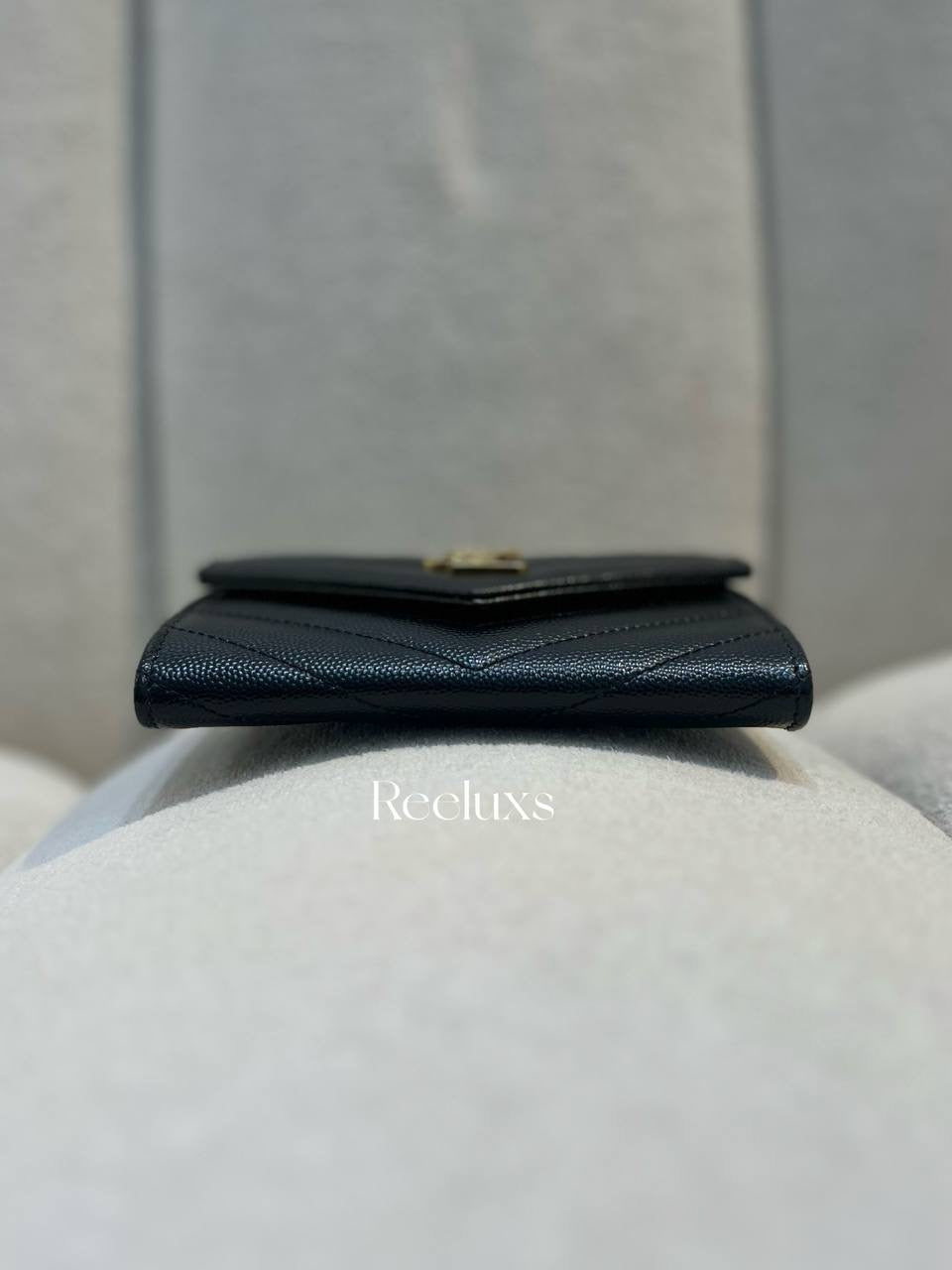 YVES SAINT LAURENT YSL Envelope Wallet Matelasse Grain De Poudre Small Black