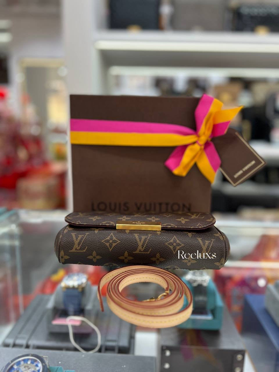 LOUIS VUITTON Favourite PM Bag