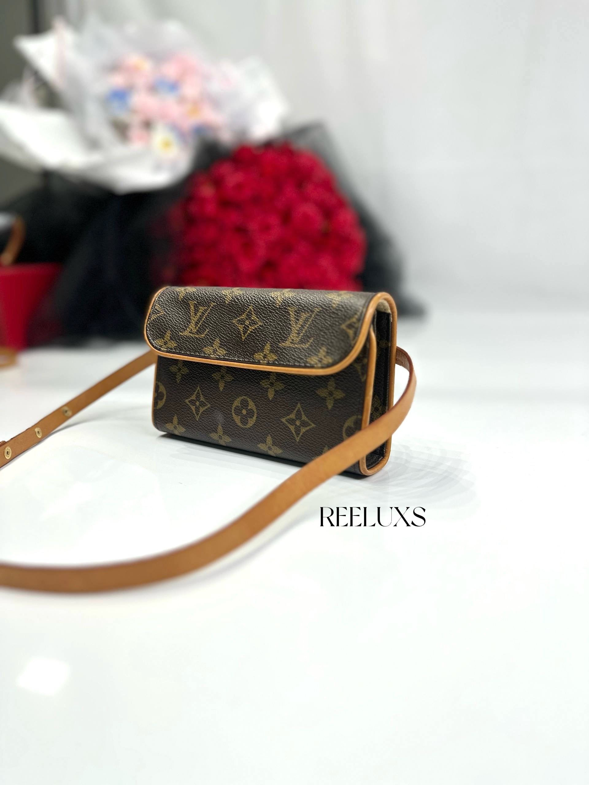 LOUIS VUITTON Monogram Pochette Florentine Waist Bag