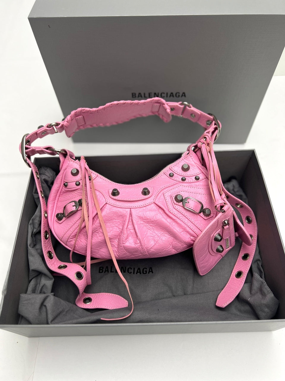 Balenciaga Pink Le Cagole Shoulder Bag - Farfetch - Reeluxs 