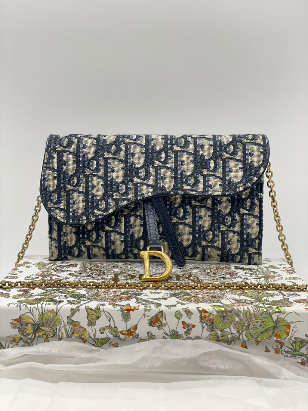 CHRISTIAN DIOR Long Saddle Wallet with Chain in Blue Dior Oblique Jacquard - Reeluxs 