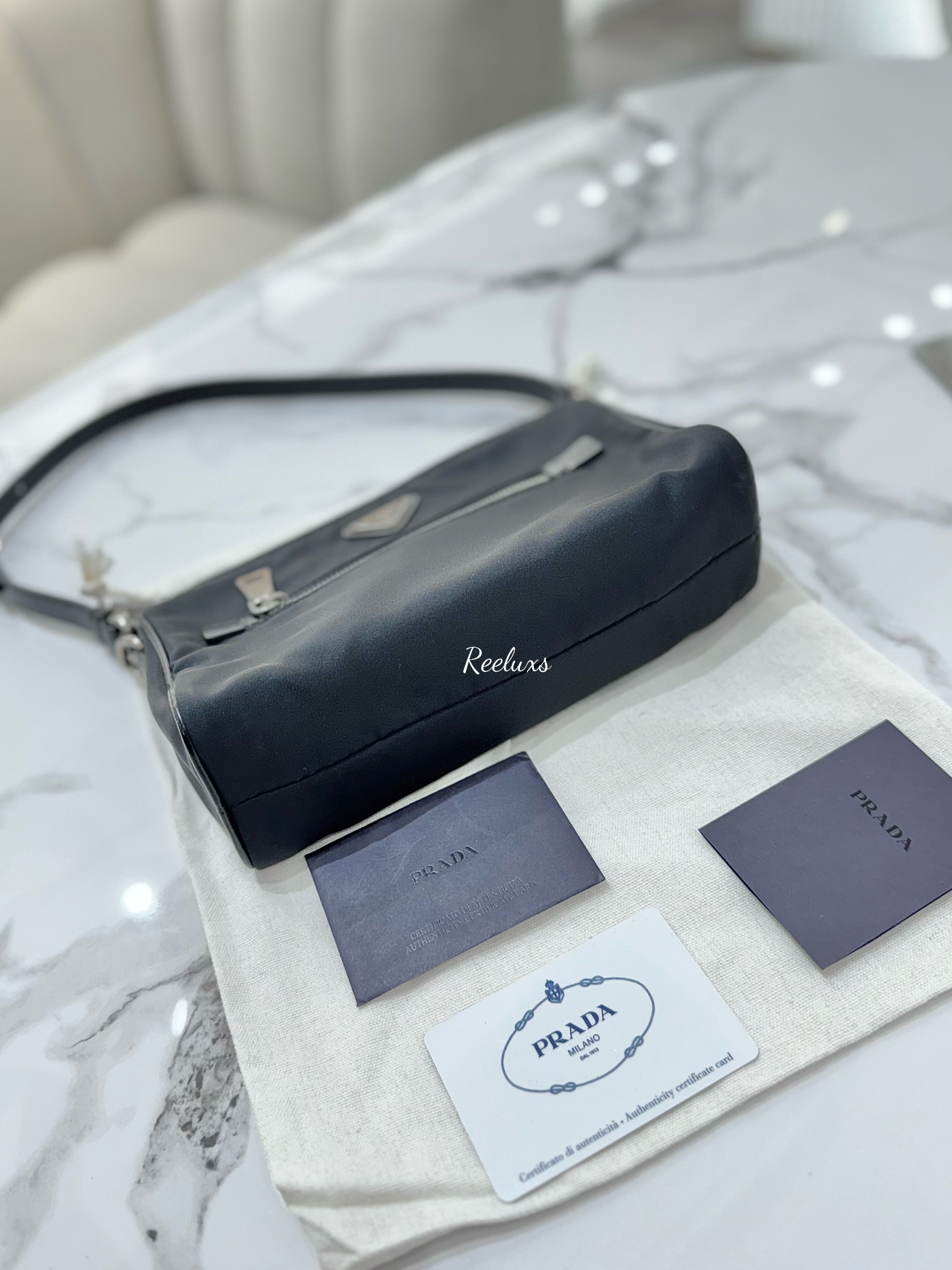 PRADA Tessuto Hnadbag