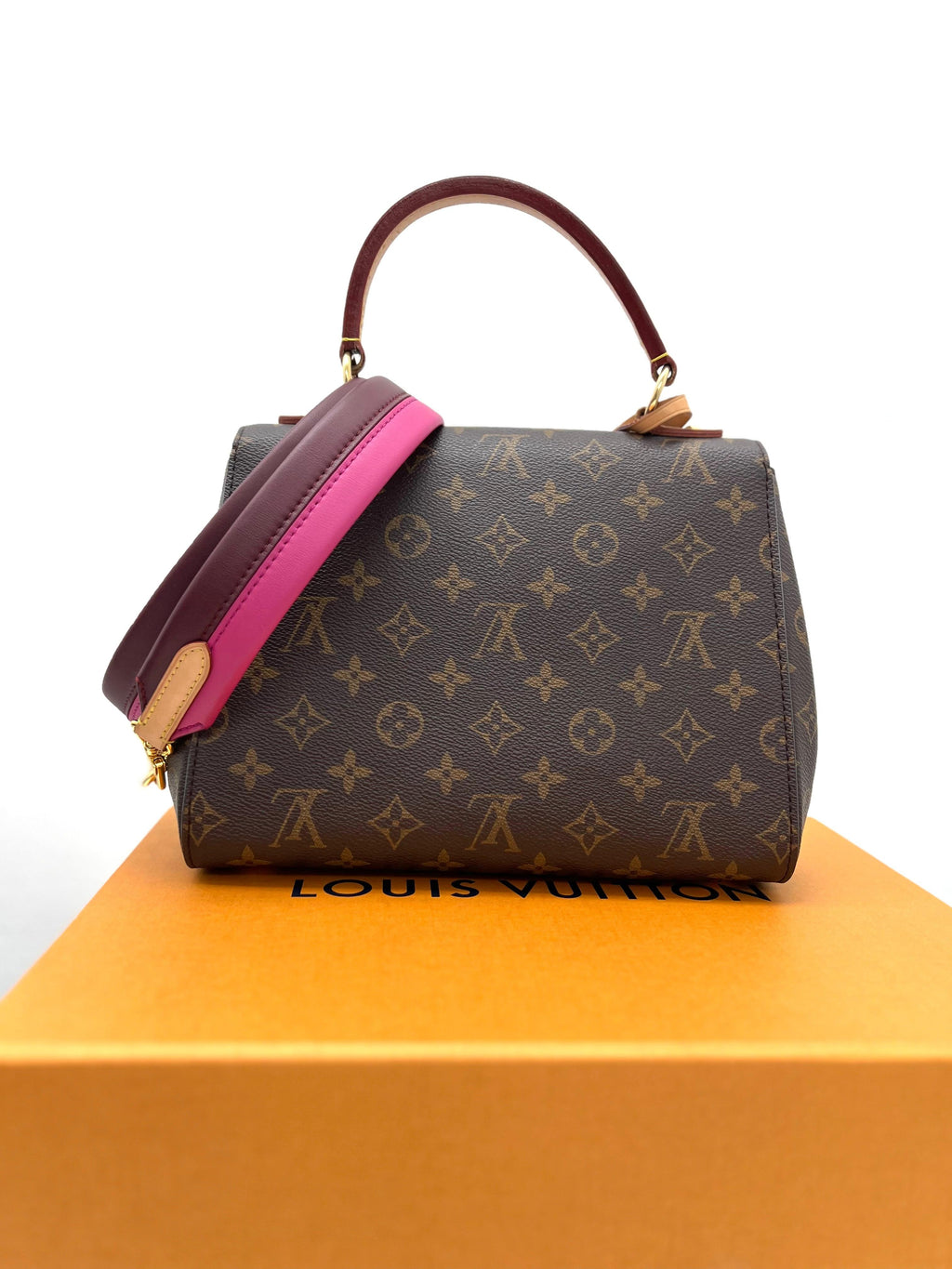Louis Vuitton Cluny BB Monogram Canvas - Reeluxs 