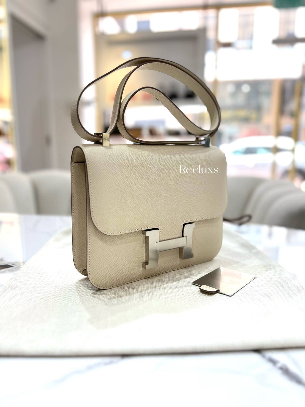 HERMES Constance 23 Craie Epsom Palladium Hardware ShoulderBag
