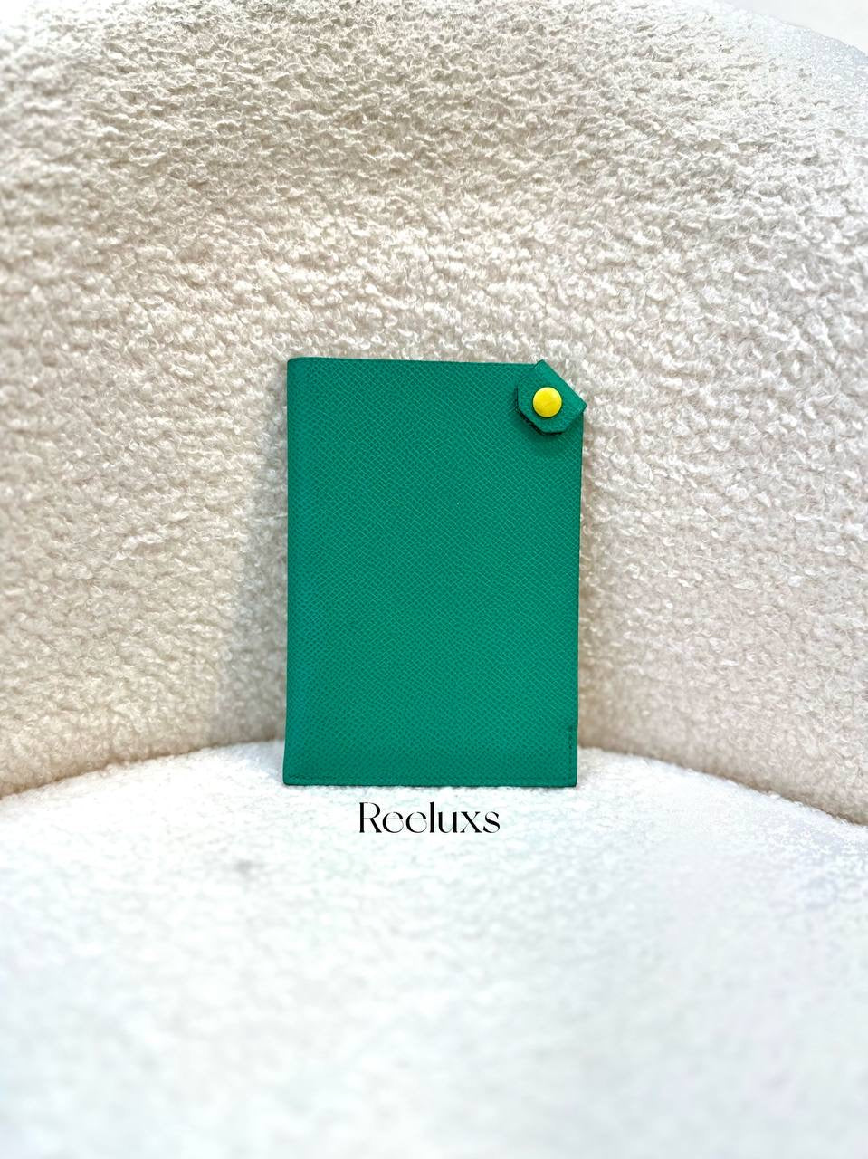 HERMES Tarmac Passport Holder