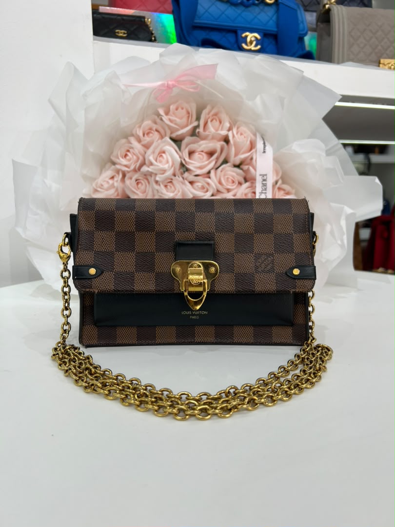 LOUIS VUITTON LV Damier Ebene Vavin Wallet On Chain Brown ( WOC )