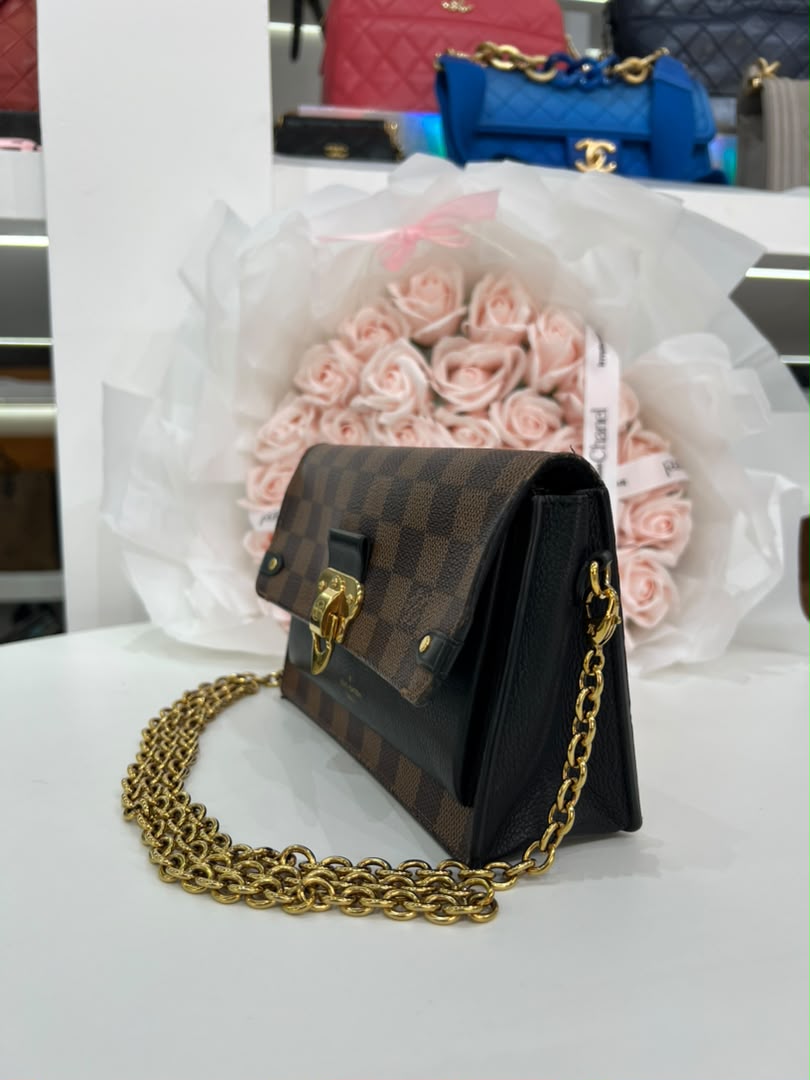LOUIS VUITTON LV Damier Ebene Vavin Wallet On Chain Brown ( WOC )