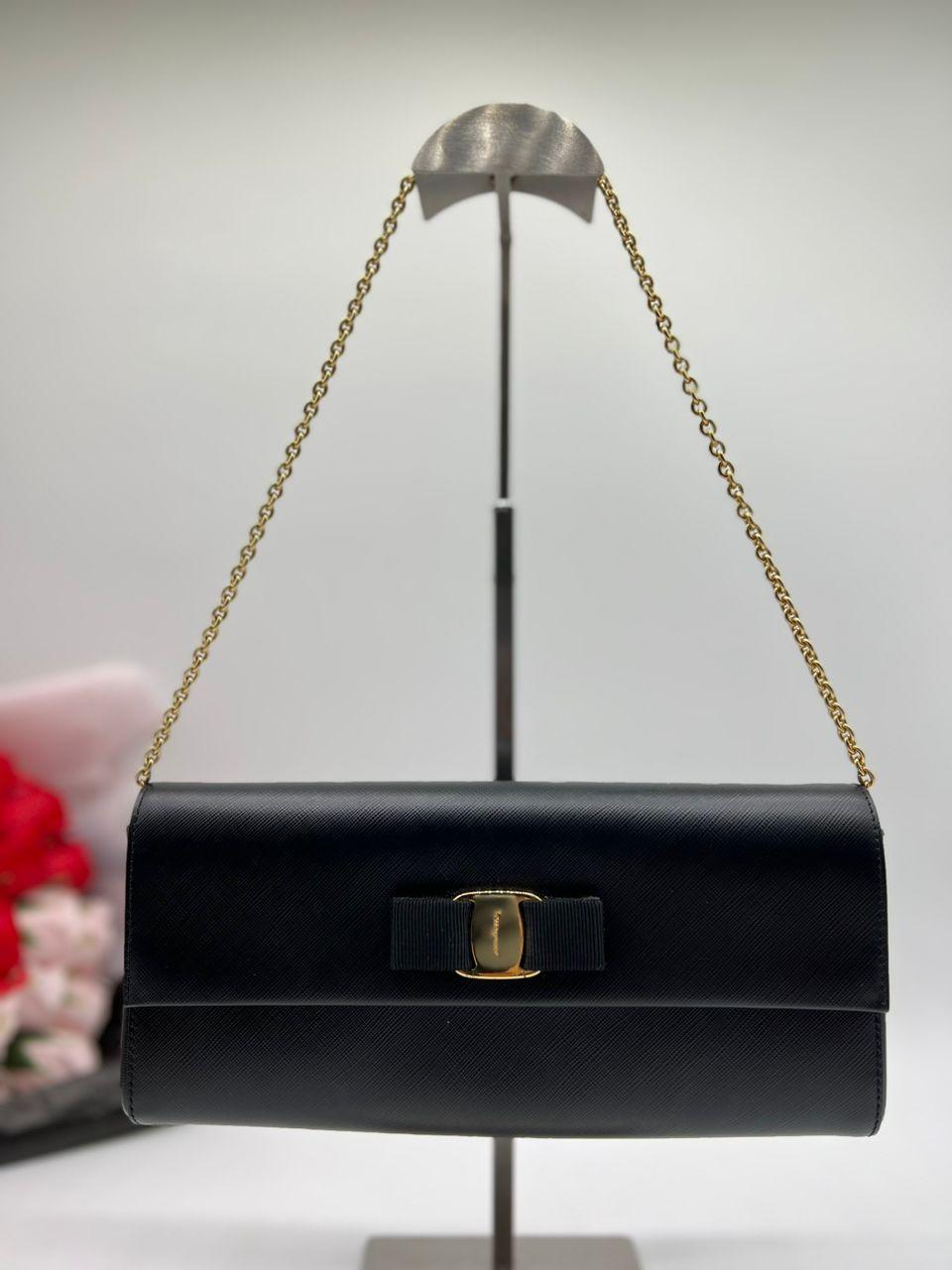 SALVATORE FERRAGAMO POCHETTE NERO - Reeluxs 