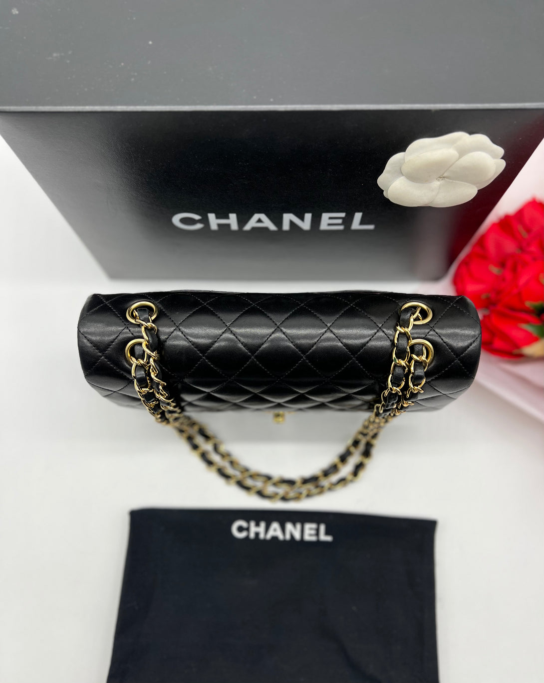 CHANEL Classic Median Bag In Black Lambskin - Reeluxs 