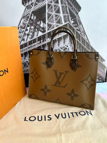 LOUIS VUITTON Monogram Giant Canvas Onthego MM Shoulder Bag - Reeluxs 